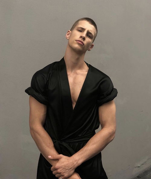 爱情公寓3美嘉和子乔